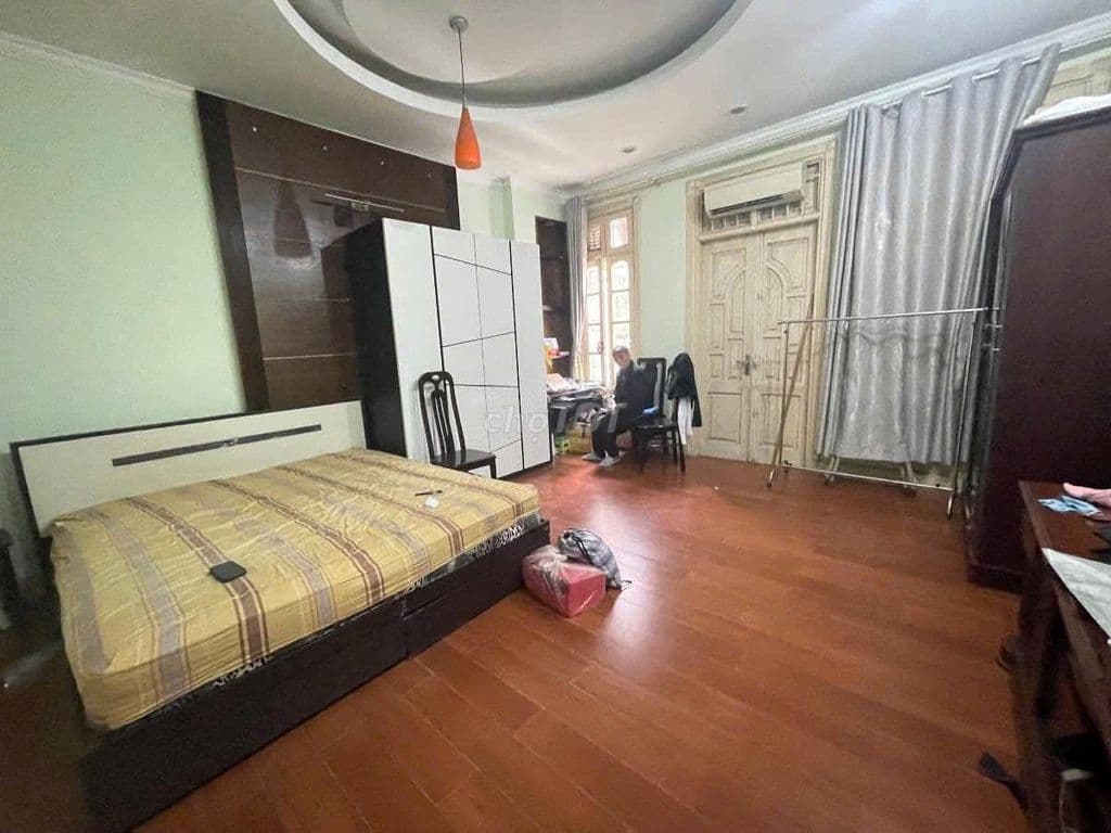 BÁN NHÀ PHỐ HOÀNG CẦU, NGÕ THÔNG, GẦN HỒ, VỈA HÈ, Ô TÔ, KINH DOANH - Ảnh 3