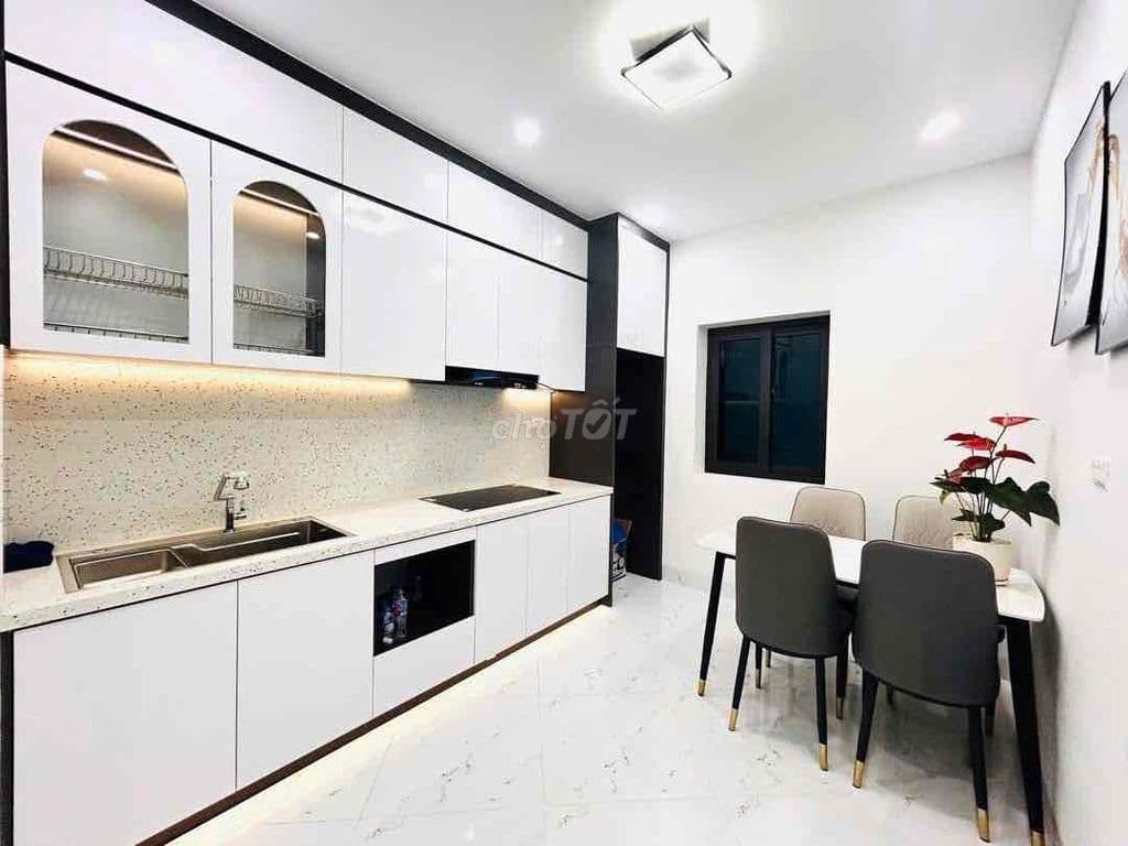 CHÍNH CHỦ BÁN NHÀ THANH XUÂN NGÕ THÔNG FULL NỘI THẤT - SÁT ROYAL CITY - Ảnh 2