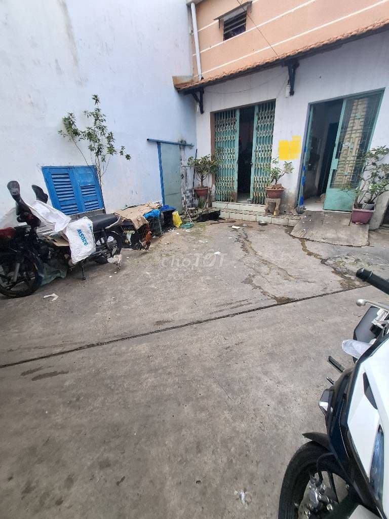 Bán nhà 2 tầng đường Hậu Giang,gần chợ Bình Tây,Minh Phụng - Ảnh 2