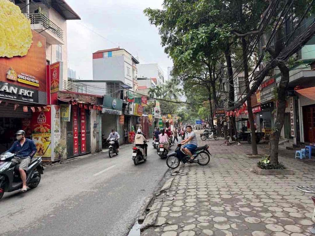 Bán đất tặng nhà 4 tầng trung tâm Văn Quán- Hà Đông