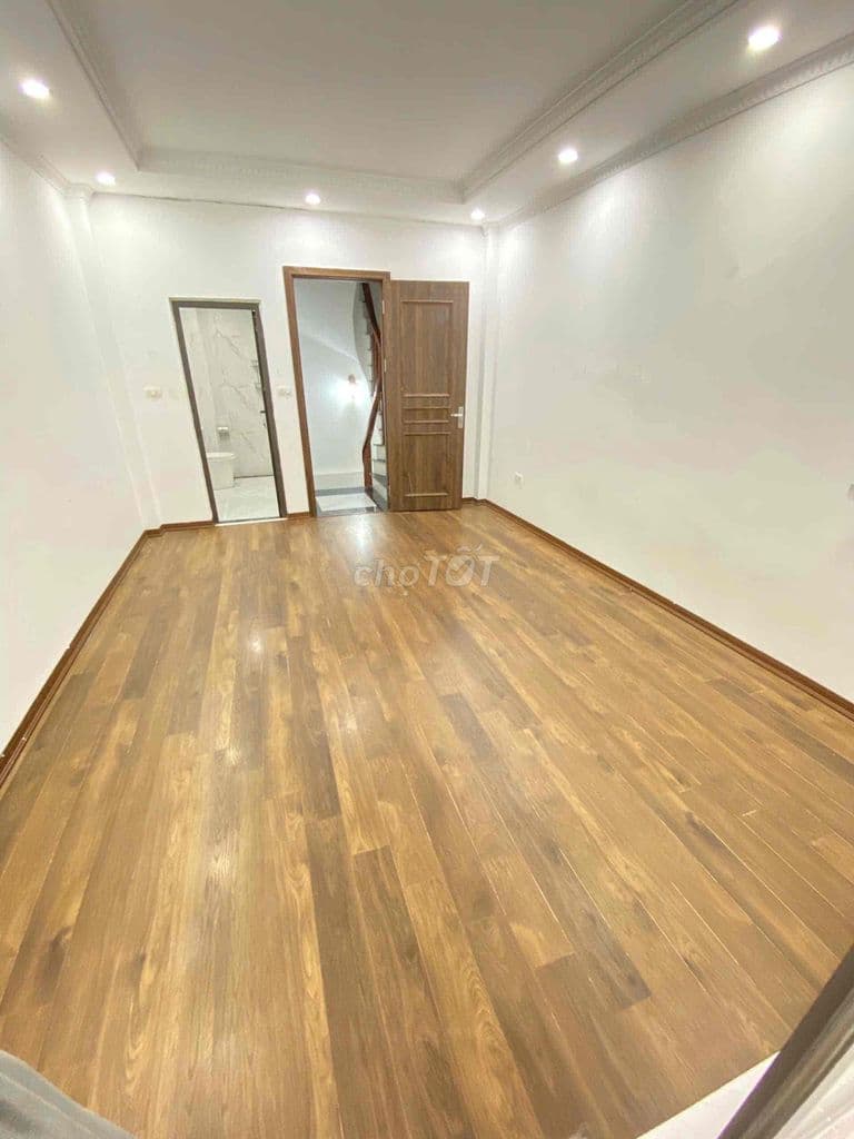 Cần Bán Gấp Nhà Nhà 5 Tầng - Ảnh 2