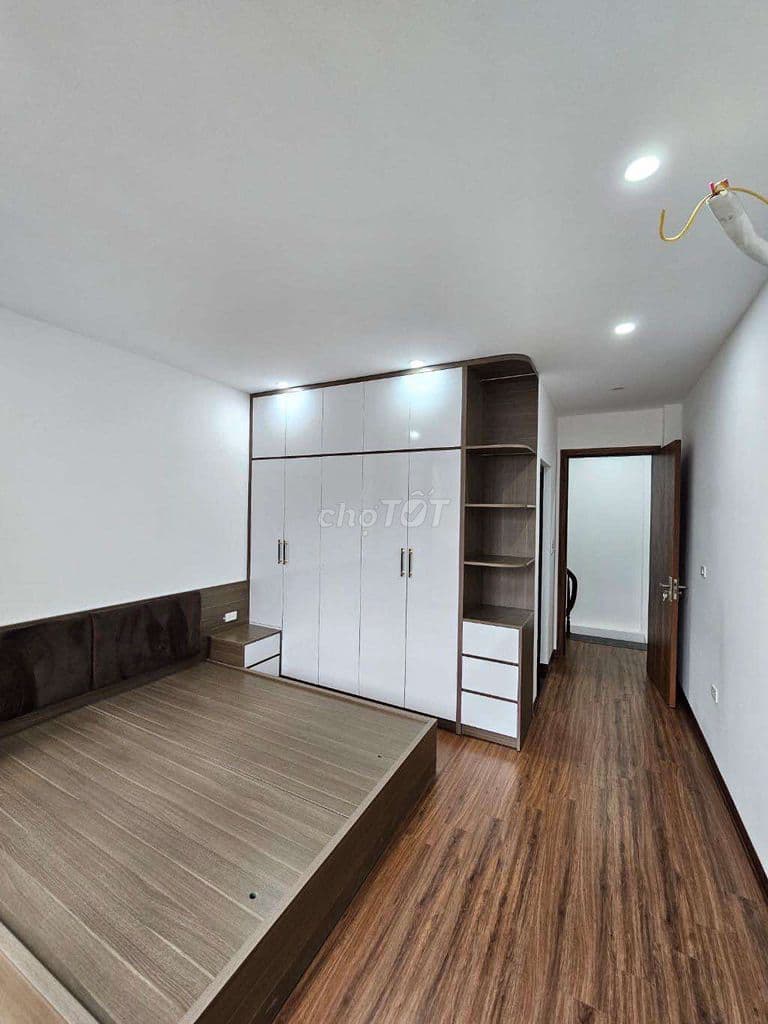 *** TẠI NGỌC THUỴ - 5 TẦNG - NGÕ Ô TÔ ĐỖ CỬA- GIÁ CHỈ HƠN 7 TỶ - Ảnh 2