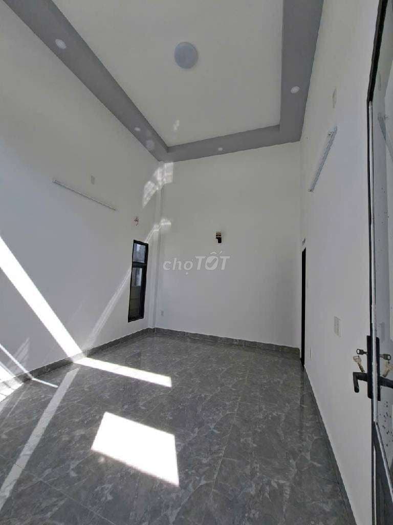 🚨 NHÀ NGANG 8M – 4PN 4WC – CHỈ 4.15 TỶ, CẠNH PHẠM VĂN ĐỒNG 🚨 - Ảnh 2