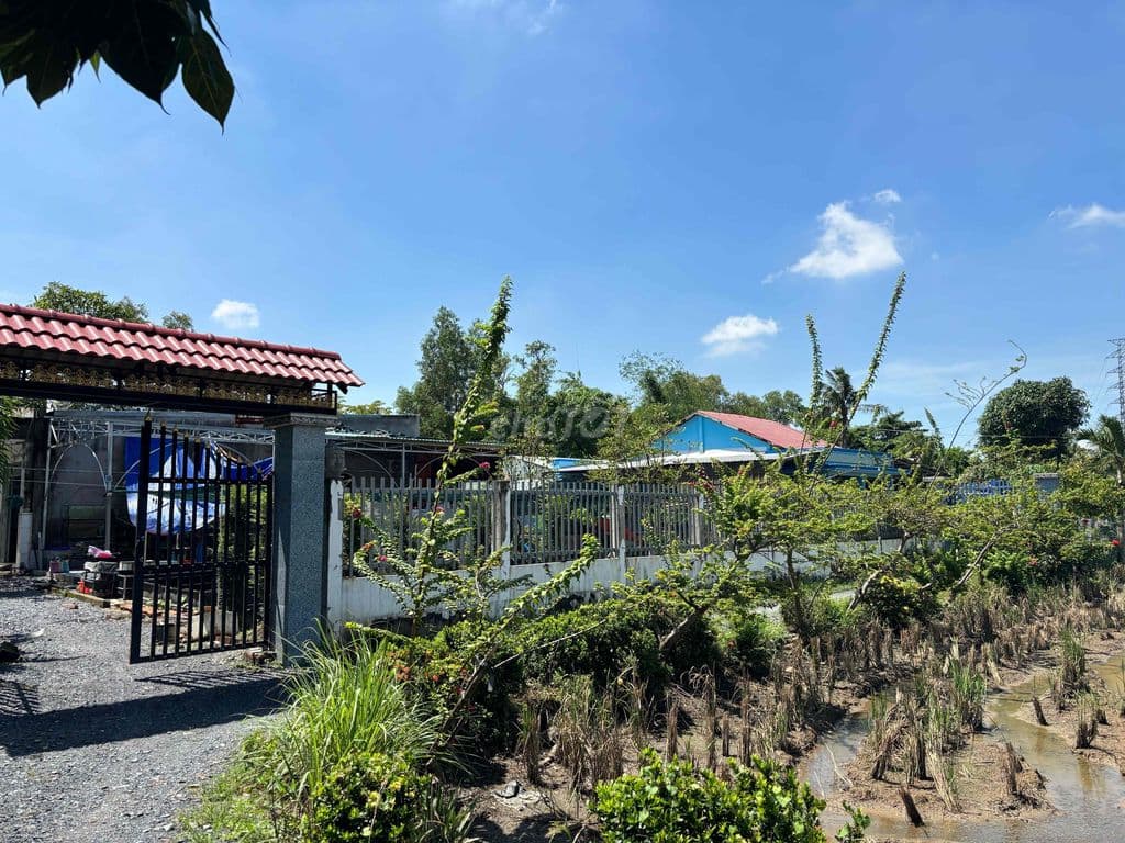 Bán Nhà vườn có dòng tiền 18tr/tháng