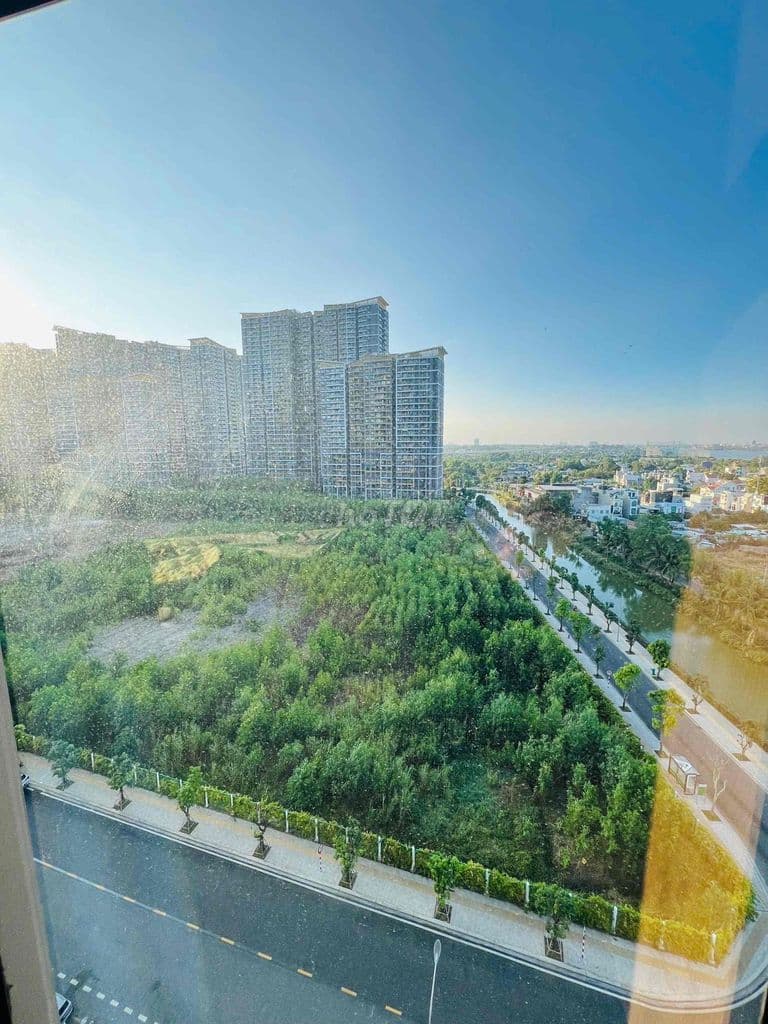 Chủ bán gấp 2PN 80m2 Beverly căn góc Vinhomes Grand Park