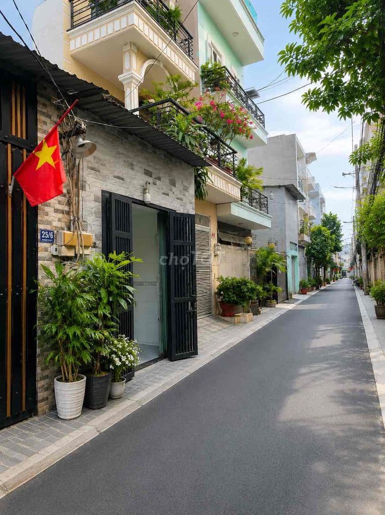 CHỈ 5.49TỶ 65M2- CÓ NGAY NHÀ HẺM XE HƠI THÔNG 2 TẦNG - P15- TÂN BÌNH