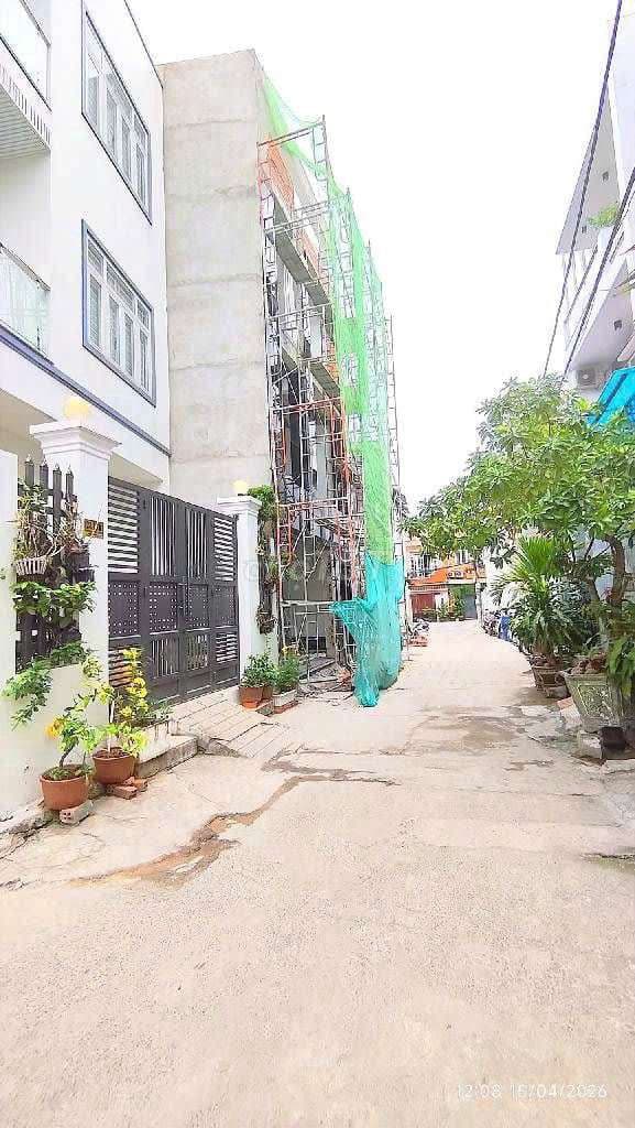 ĐẤT THỔ CƯ đường THẠNH LỘC 22 phường THẠNH LỘC Q12 dt 90m²(5,1mx18m)