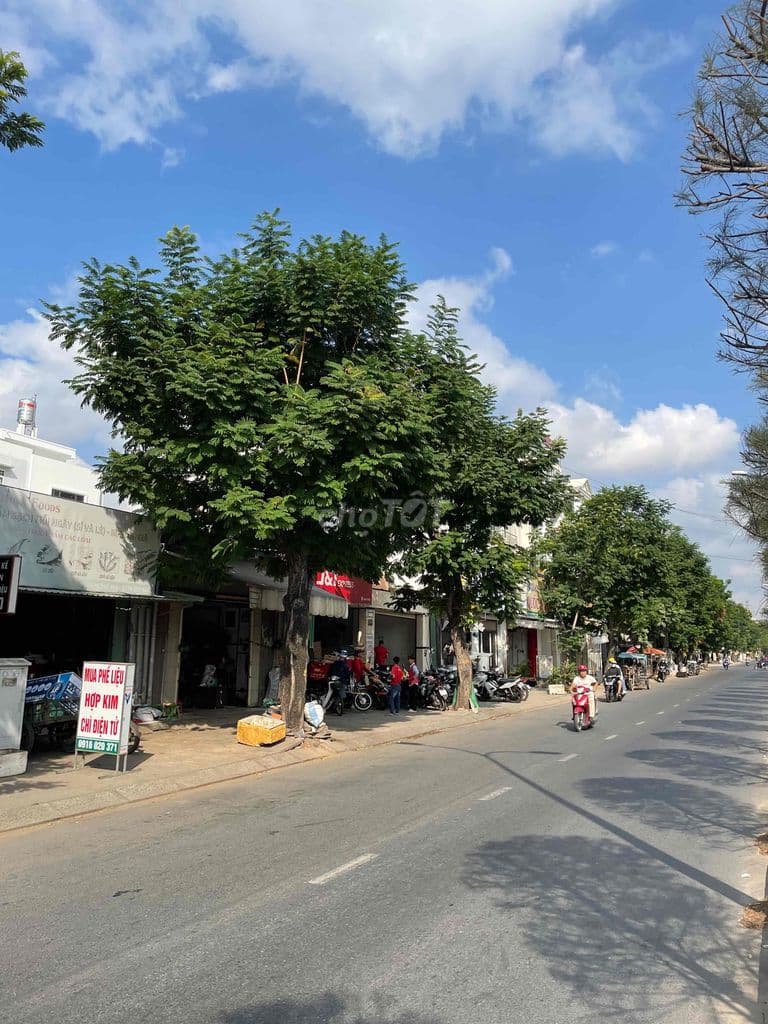 Mặt Tiền 105m2 Đường Số 18 Chính Chủ Cần Bán - Ảnh 3