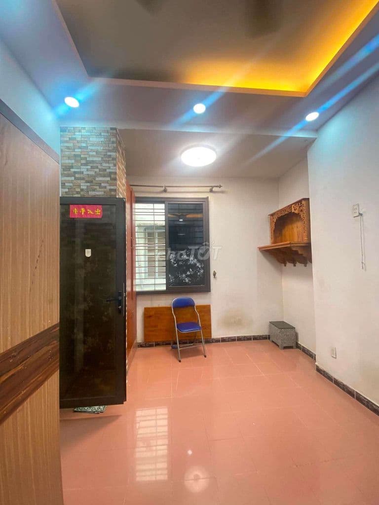 CHỈ 1.9TỶ, LẦU1, CHUNG CƯ NGÔ QUYỀN, Q5, 40M2, 2 PN, SHR LÂU DÀI.
