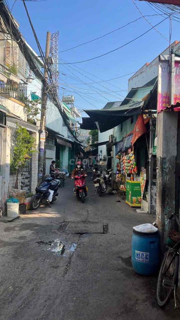 cần bán đất Q12 gần cầu vượt nguyễn văn quá cv phần mềm quang trung - Ảnh 2