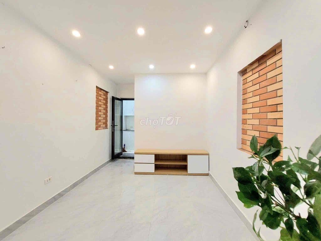 Bán TT phố Quỳnh Mai nguyên bản 70m T3 giá nhỉnh 3 tỷ sổ CC có TL - Ảnh 2