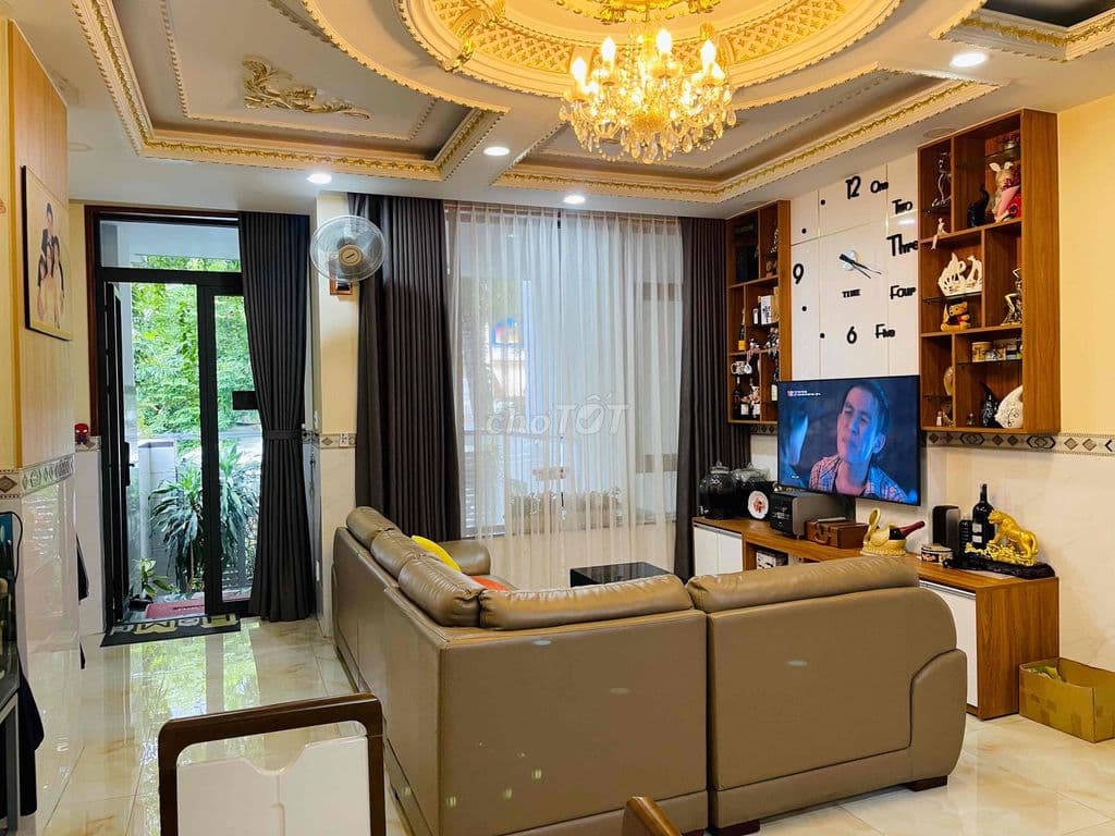 Bán nhà phố KĐT Vạn Phúc City | DT 5x17 (85m2) | 1 hầm + 4 tầng