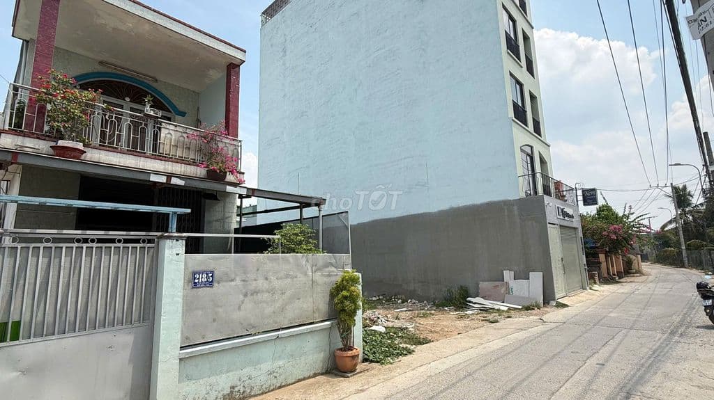 NỀN ĐẤT 2 MẶT TIỀN TRƯỚC SAU - ĐƯỜNG VÕ VĂN HÁT - 5,75 TỶ/86M2