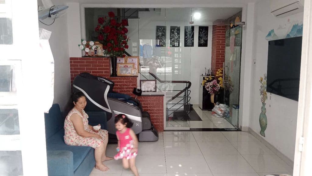 bán nhà hẻm thông 107/51 Ni Sư Huỳnh Liên , Tân Bình - Ảnh 2