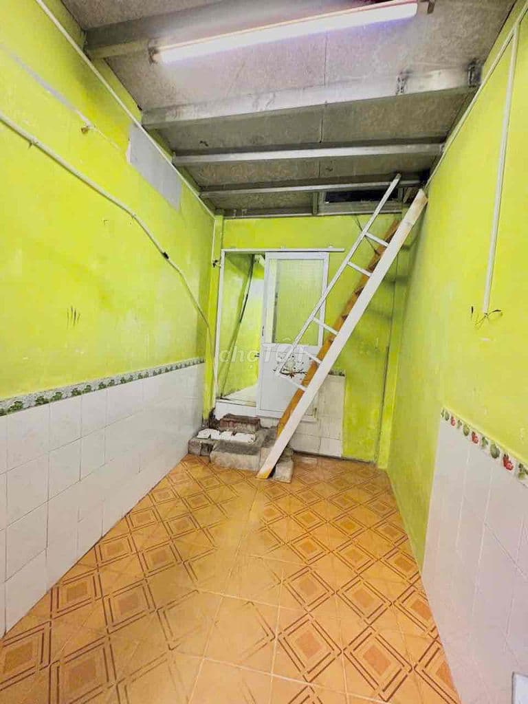 Chính chủ bán nhà nhỏ 690tr Bình Thạnh