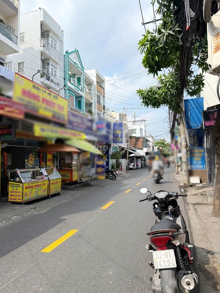 🔴 Nhà 2 tầng nở hậu MT đường Tạ Quang Bửu P2Q8. Giá 9,8 tỷ TL