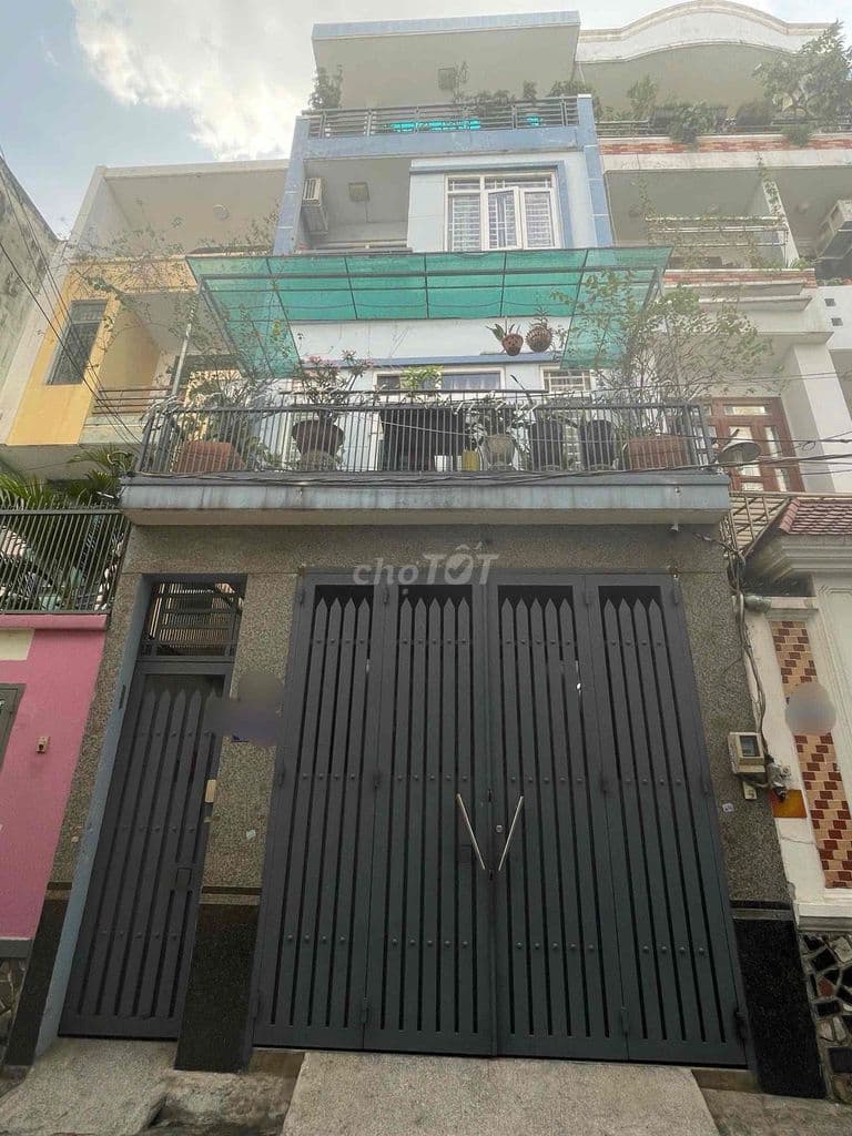 Bán Nhà Ở Tiện Nghi Khu Nội Bộ Gần Ga T3 - Ảnh 3