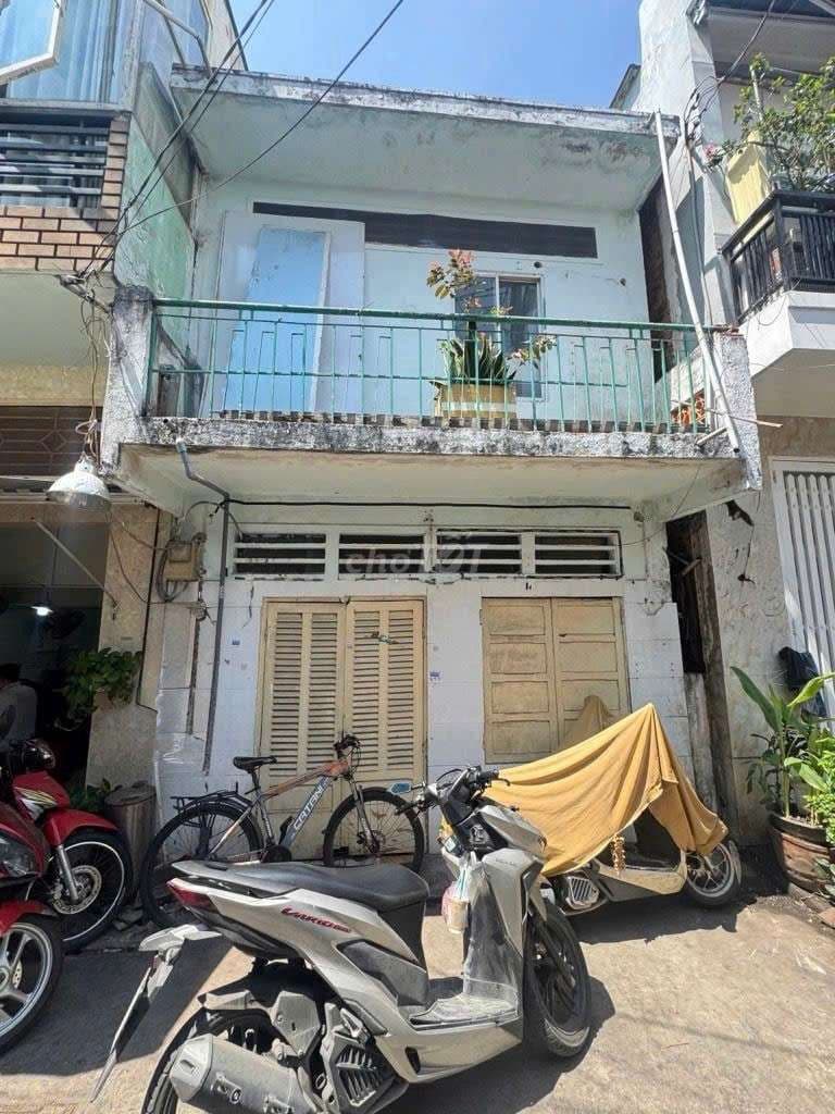 - TÀI CHÍNH 3 TỶ NHÀ DS 1C BHH A 32M2 HẺM 4M THÔNG HƯỚNG BẮC 4M X 8M