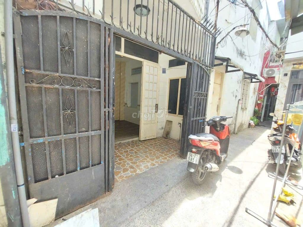 TIỀN ÍT THỊT NHIỀU, NHÀ 1 LẦU 49.3m2 NGAY CHỢ AN NHƠN, CHỈ 3.85 TỶ