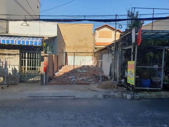 NỀN MT KINH DOANH SẦM UẤT 1/ LÊ VĂN VIỆT - 7,5 TỶ/80M2 - Ảnh 2