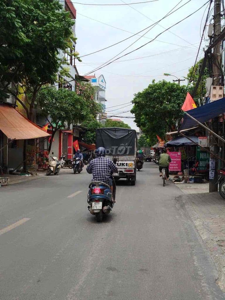 Đất Phú Lãm-gần ĐH Đại Nam-ngõ thông-ô tô đỗ gần-mt rộng-giá đầu tư - Ảnh 3