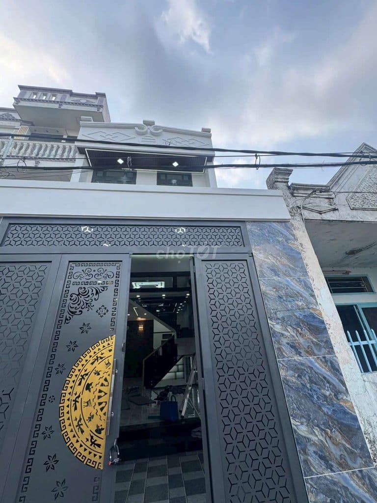 Bán nhà Ngay Chợ Trần Thị Cờ Q12 nhà đẹp thích hợp vợ ck ở
