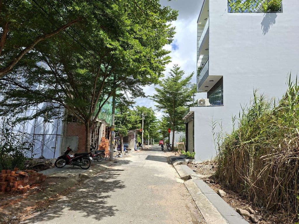 Cần bán nhanh đất thổ cư hẻm nhựa 7m 409 Nguyễn Văn Tạo, Nhà Bè