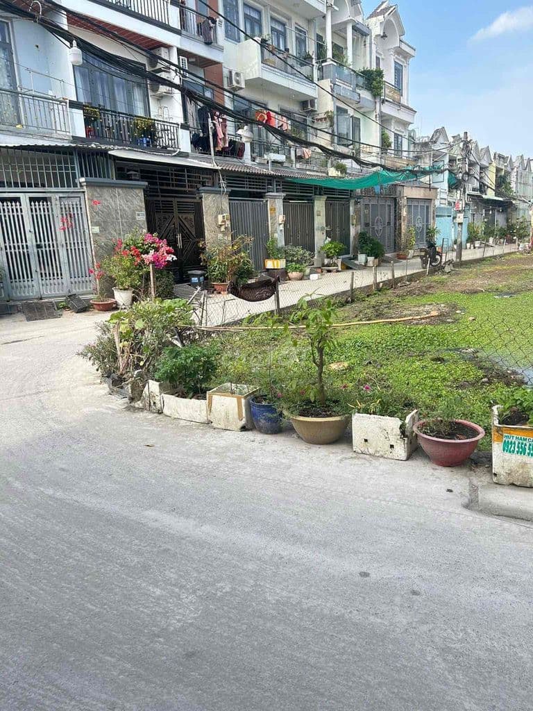 BÁN NHÀ 1 LẦU 2 PHÒNG NGỦ LÊ VĂN LƯƠNG NHÀ BÈ