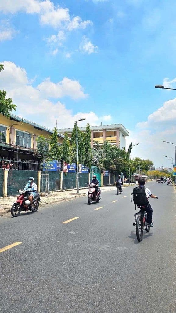 💥 MẶT TIỀN GẦN TRƯỜNG HỌC – GIÁP TÂN PHÚ – CHỈ NHỈNH 5 TỶ