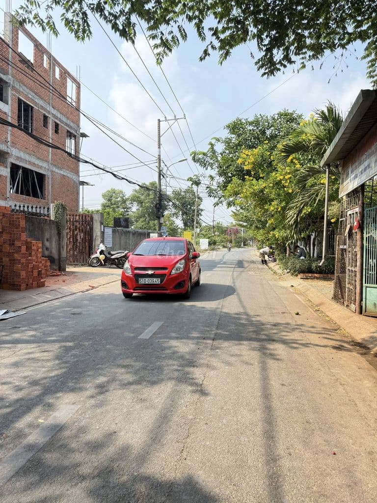 NỀN ĐẤT MT HẺM 71 - XD 5 TẦNG - 5,85 TỶ/91,6M2