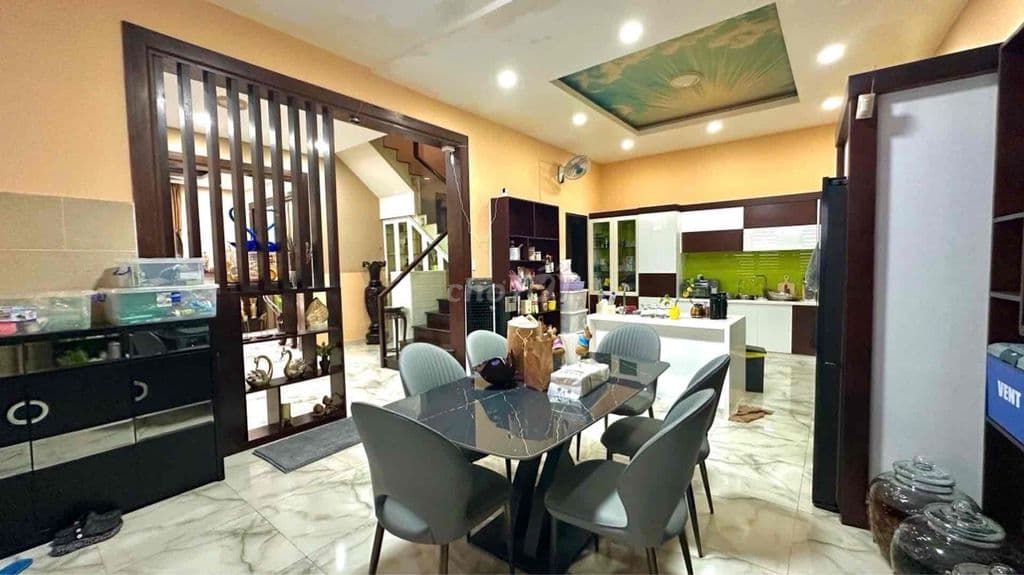 BIỆT THỰ KIỀU ĐÀM, 175M2, NHỈNH 23 TỶ, QUẬN 7