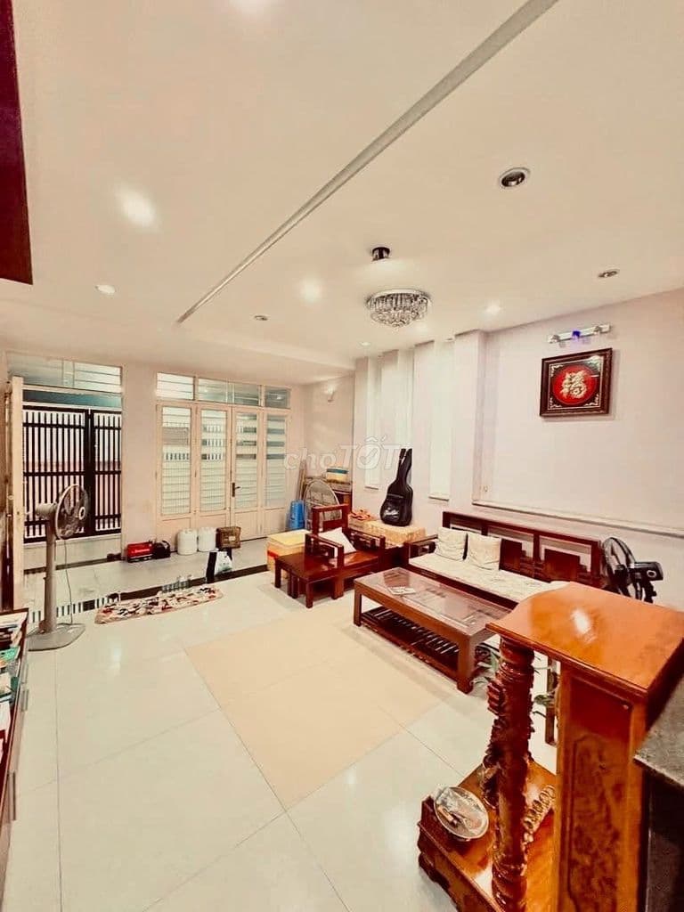 Mặt tiền Nguyễn Ngọc Nhựt, 5x18m, 90m2, 1 trệt 3 lầu, chỉ 8.15tỷ