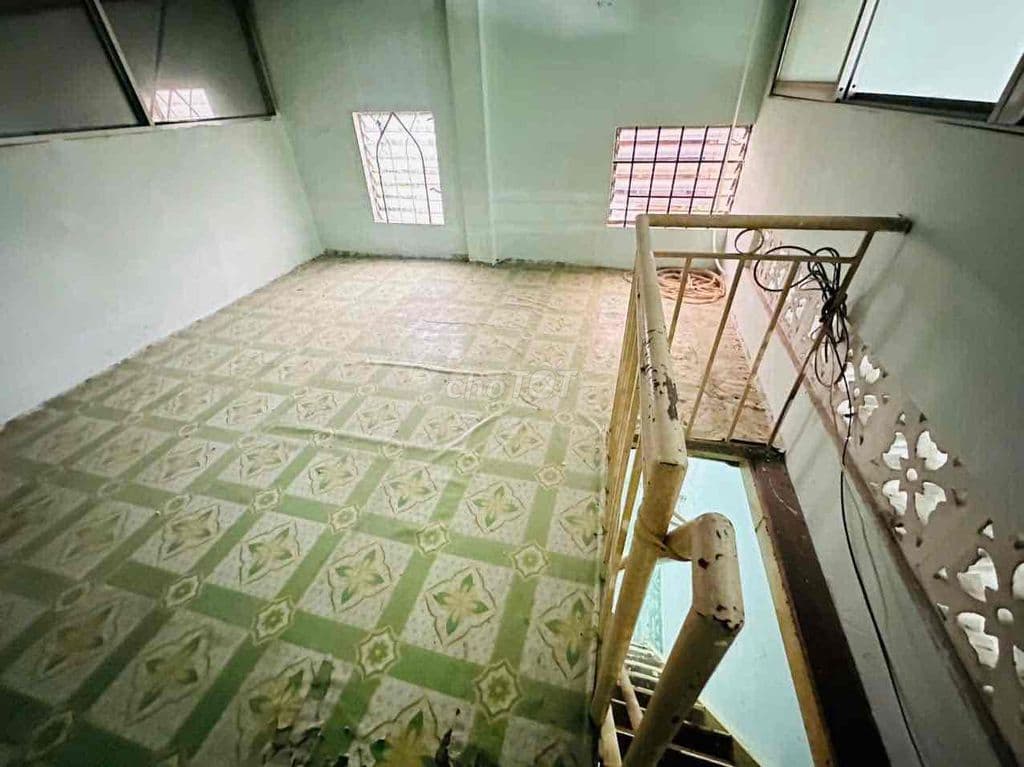 Còn Sót Lại Nhà 37m2 Sổ Riêng Không QH Giá 2.4 Tỷ - Ảnh 2