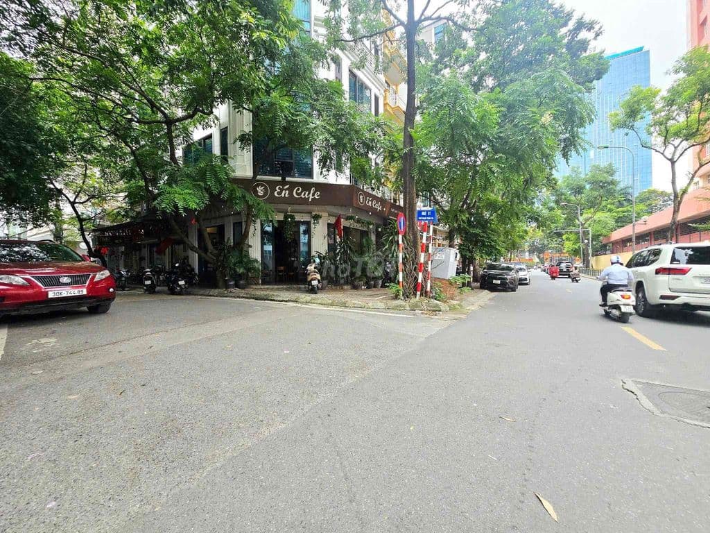 HƠN 20tỷ PHẠM TUẤN TÀI - CẦU GIẤY - OTO TRÁNH - KINH DOANH - LÔ GÓC