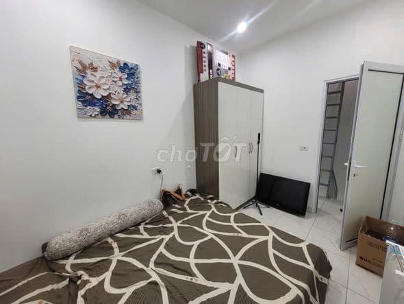 Bán nhà trung tâm Đống Đa, sổ đỏ chính chủ, dòng tiền sẵn có - Ảnh 2