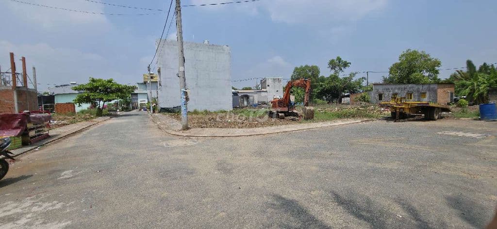 52m2(4,6x11,3), lô góc 2mt kdc hiện hữu, ds6, P Long Phước, Tp HCM