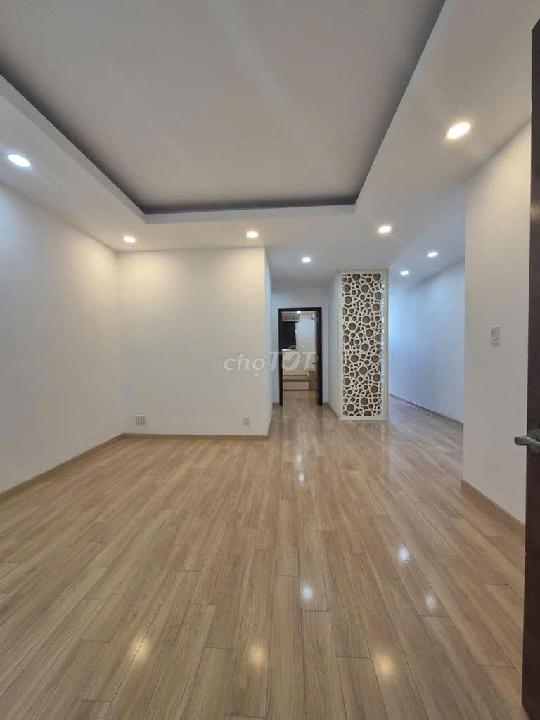 BÁN CHUNG CƯ PHÚ MỸ Q7. 3 TỶ 6. 2PN-2WC. TẦNG 11. ĐÃ CÓ SỔ