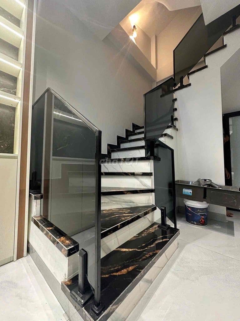 Bán nhà Bồ Đề( Ngọc Lâm) - gần cầu - gần ô tô - Long Biên Hà Nội - Ảnh 2