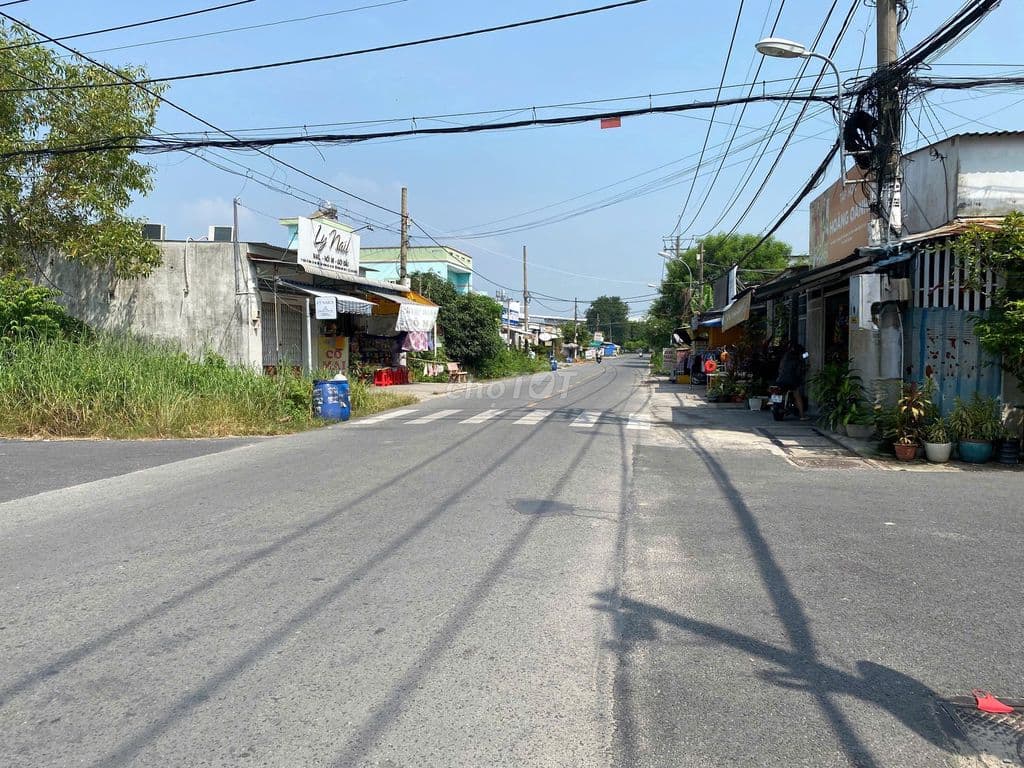 SỞ HỮU NGAY LÔ ĐẤT 277M2 - GIÁ NGỘP 690TR NGAY THỊ TRẤN CỦ CHI, SHR - Ảnh 3