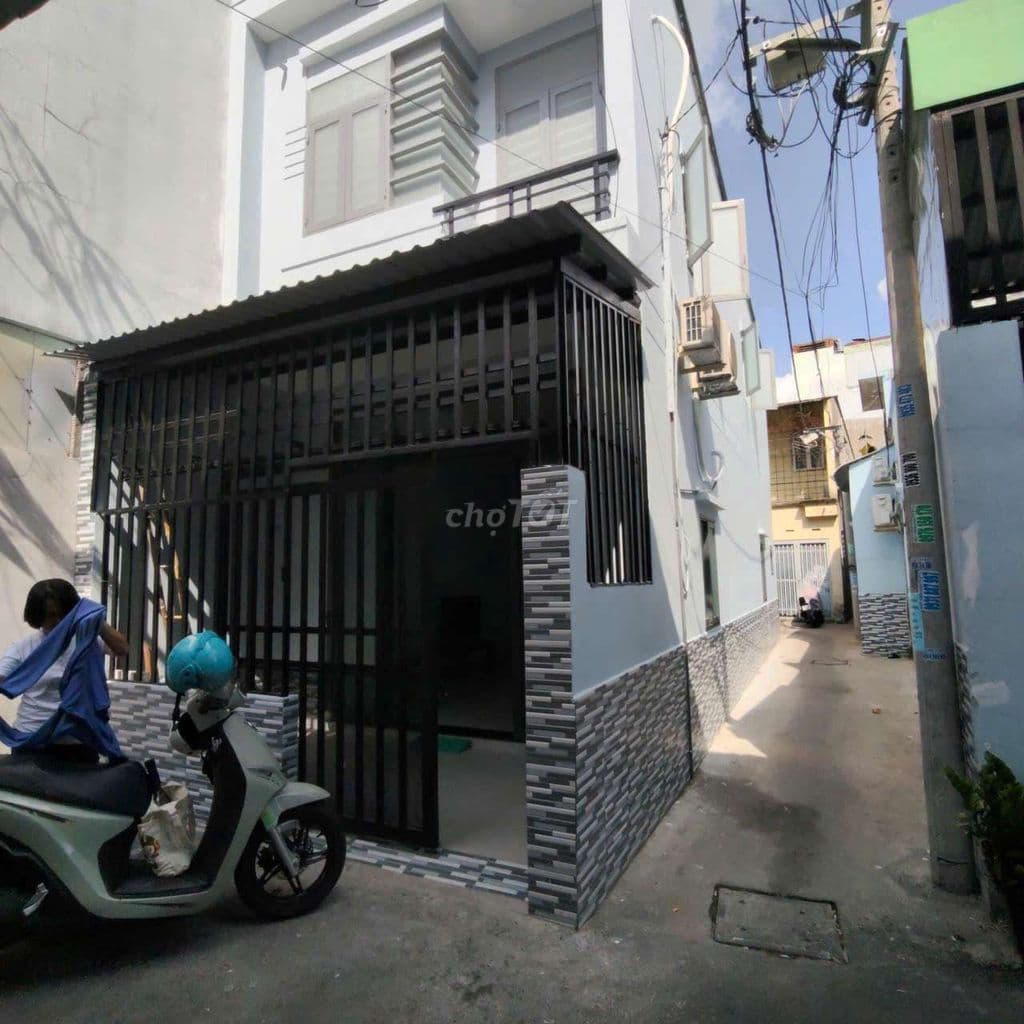 CẦN Bán Gầp nhà P.TTN Q12 DT 4 x16 .1 trệt 1Lầu 2PN .2WS giá 5tỷ 480