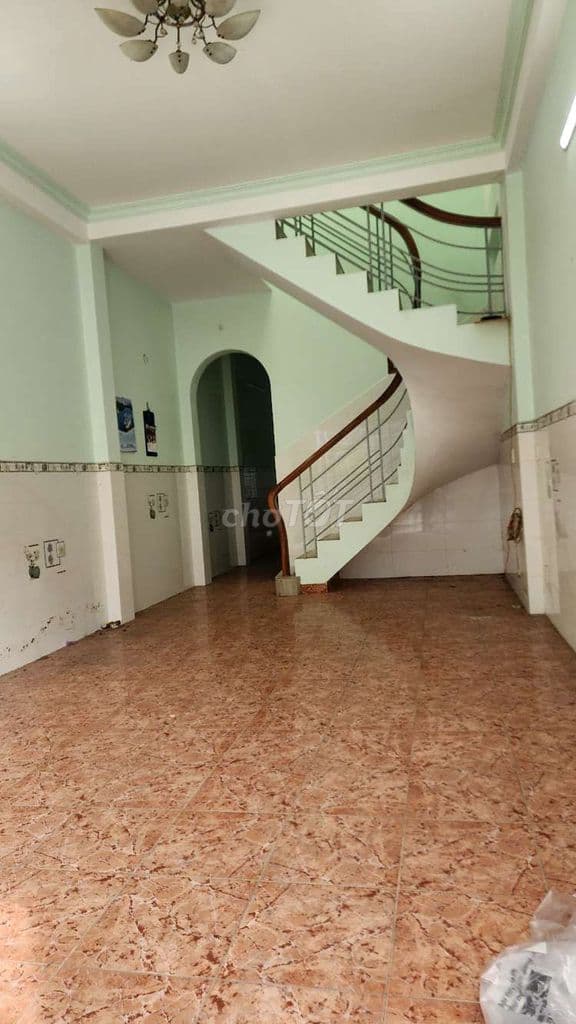 HẠ GIÁ BÁN GẤP – GIẢM GẦN 1 TỶ. Từ 14,8 tỷ ➝ còn 13,9 tỷ. - Ảnh 2