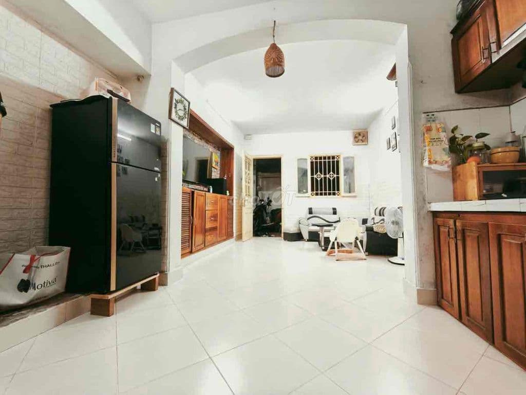 Nhà đẹp Định Công Hạ-15m oto-60m ra phố-40m*2T;MT4m;2N-Có thuế