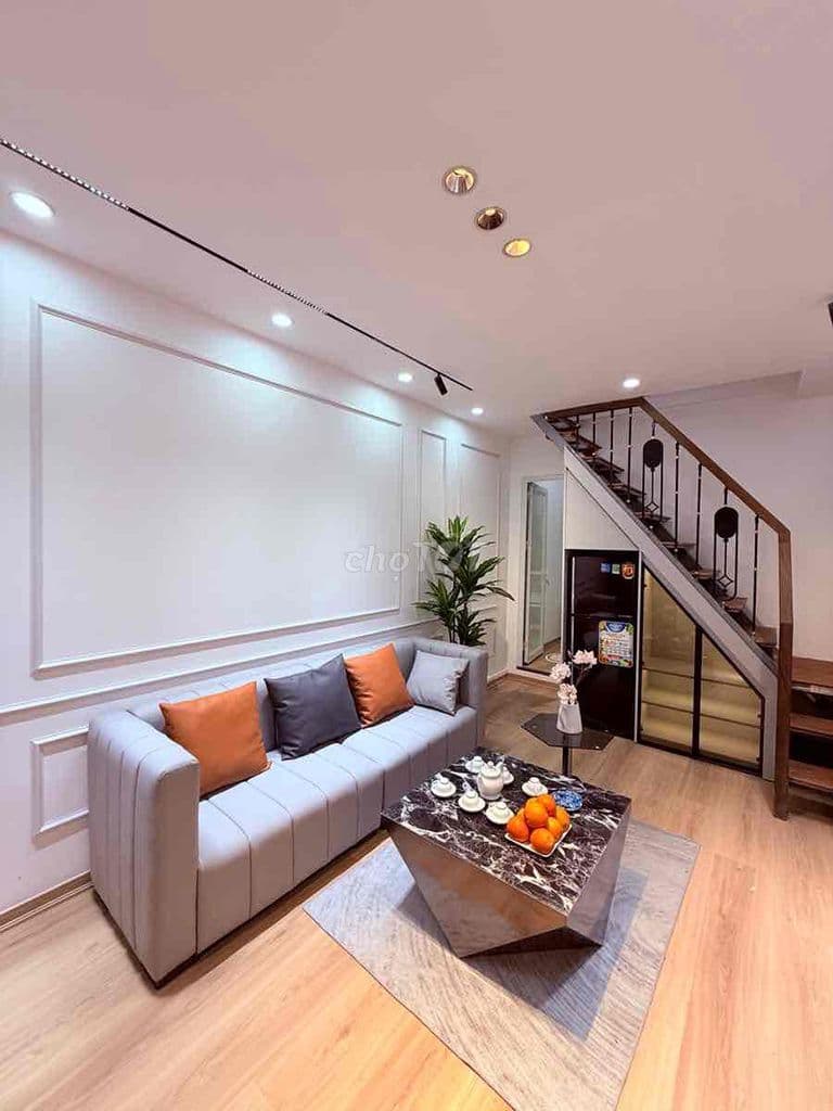 TT Quỳnh Mai, Duplex, 3PN, sân chơi thoáng, nội thất cao cấp