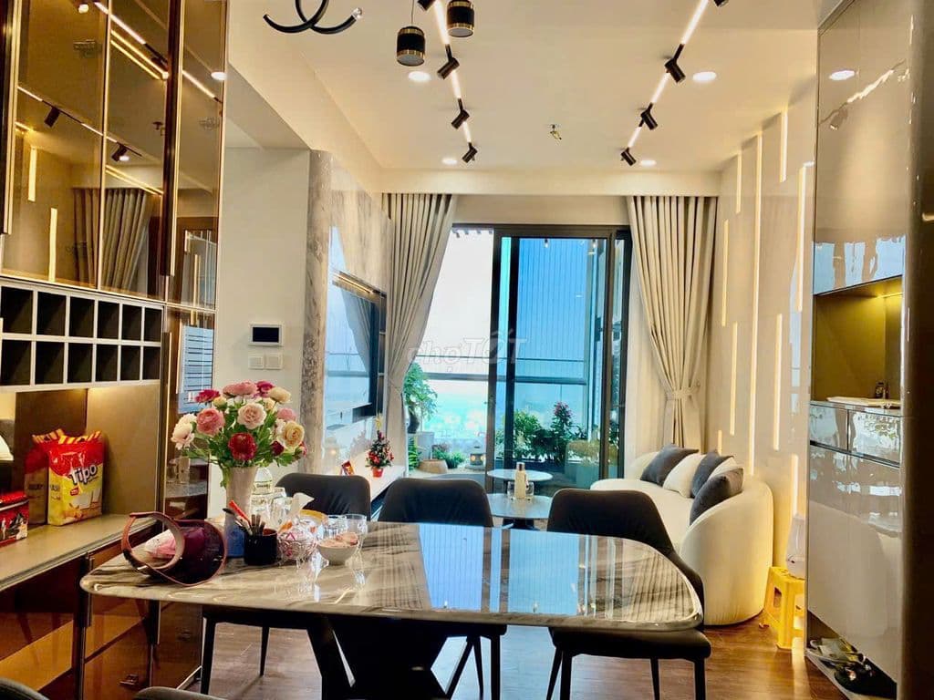 CƠ HỘI VÀNG MUA CĂN 2PN1VS FULL ĐỒ GIÁ 3 TỶ200TR TẠI VINHOMES GIA LÂM