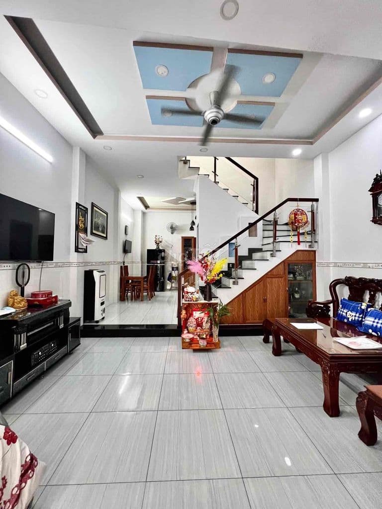 Nhà đẹp 3 tầng Gò Xoài, Bình Tân - 59m2 (5x12m) - Hẻm 6m - Sổ hồng riê