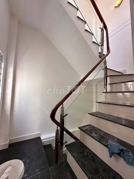 bán nhà 5 tầng Tạ Quang Bửu view trường học - Ảnh 3