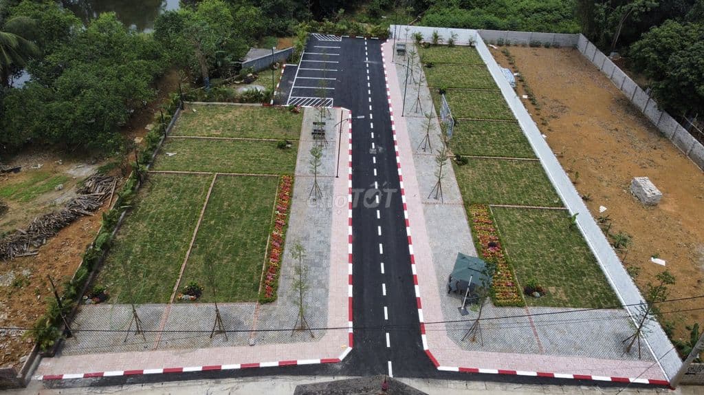 Bán lô đất 100m2 ngay sau chợ Hoà Lạc - đất kinh doanh - Ảnh 3