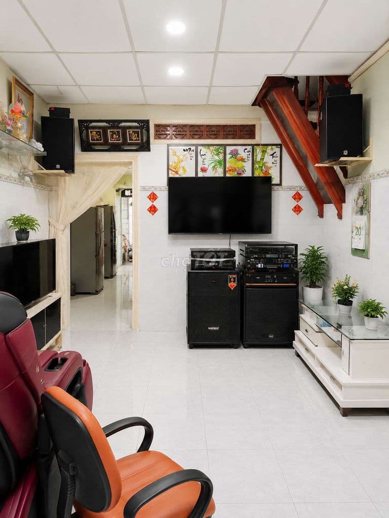 40m2,3 tầng,Ngay thị nghè, Vuông A4,SHR, hoàn công đầy đủ, - Ảnh 2