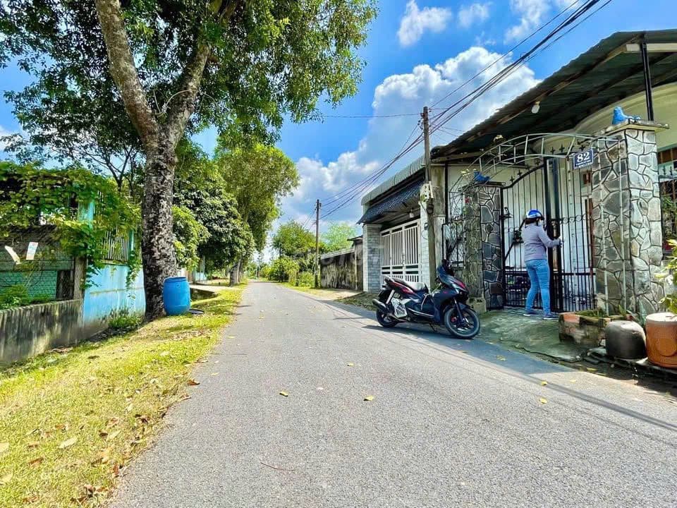 BÁN 500M2 ĐẤT MT NGUYỄN VIẾT XUÂN, THỊ TRẤN CỦ CHI GIÁ 420TR SHR - Ảnh 2