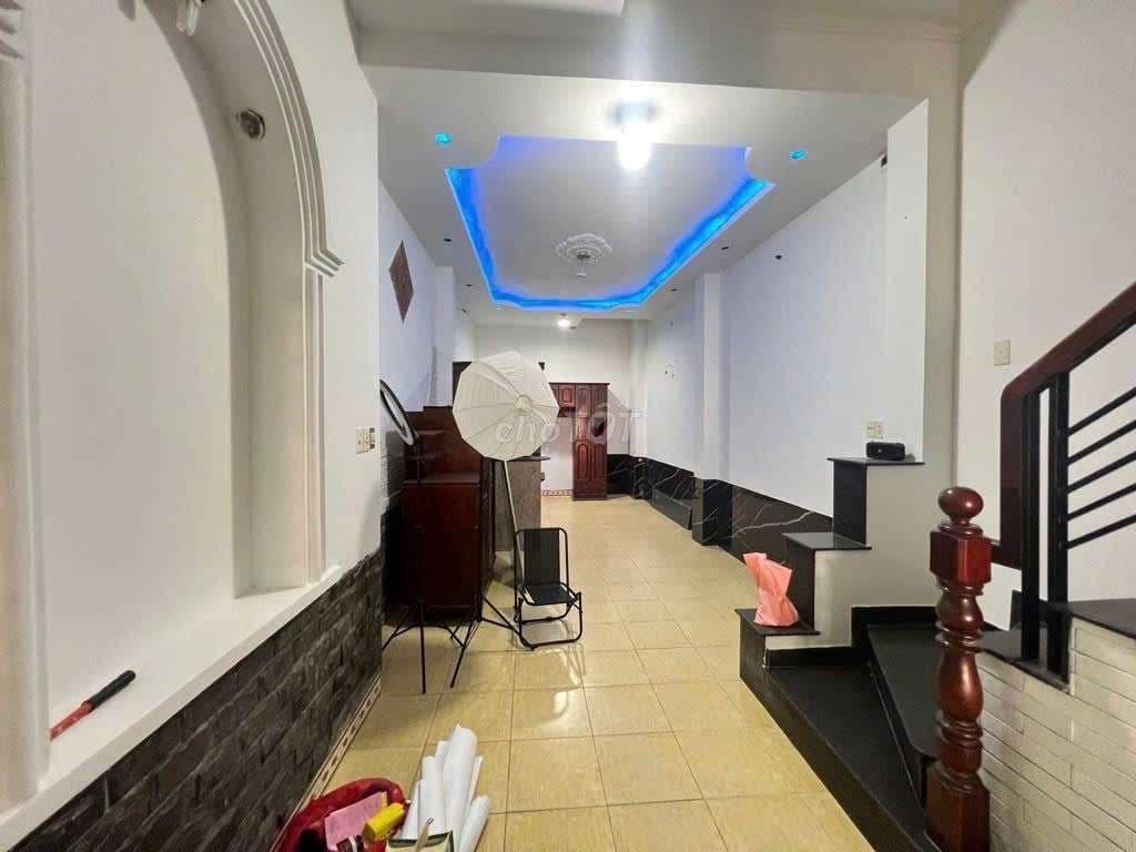 CƠ HỘI SỞ HỮU NHÀ MẶT TIỀN Q1 - CHỦ GIẢM HƠN 2 TỶ - CÒN 29.9 TỶ - Ảnh 3